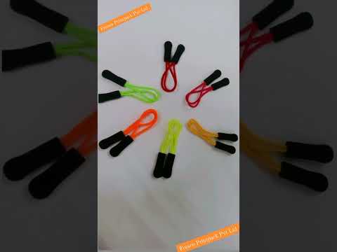 Fresco plastic black zip puller, for garments, packaging siz...