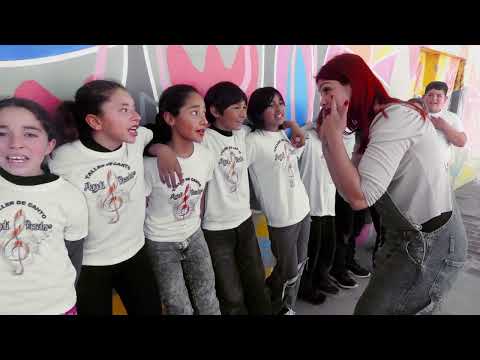 Concierto sin Cubiertos - Los Chicos del Barrio con Magalí Rosales