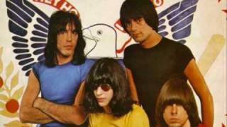 Ramones-Questioningly