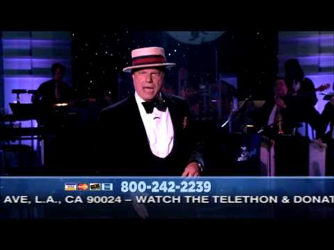 Larry King, Mike Burstyn  Hu Tza Tza , 2009 Chabad Telethon