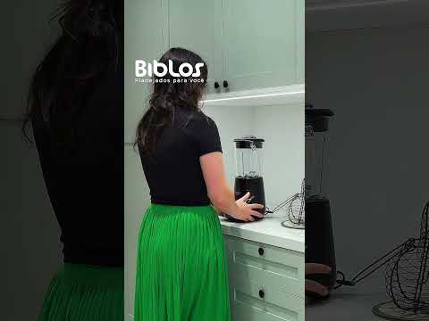 Cozinha verde menta e branca no estilo provençal - Biblos