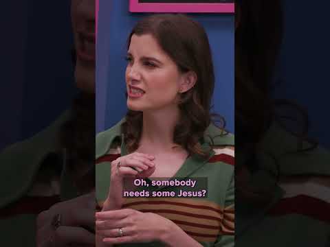 Deeply Southern Women Talk S*** in the Nicest Way Possible 🪭