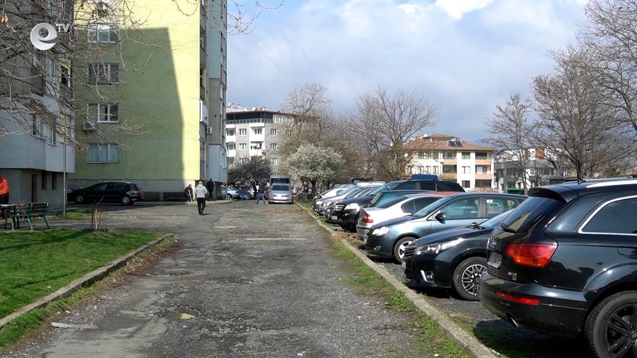 Глобяват собствениците на автобуси и камиони в Кърджали, които паркират трайно на обществени паркинги