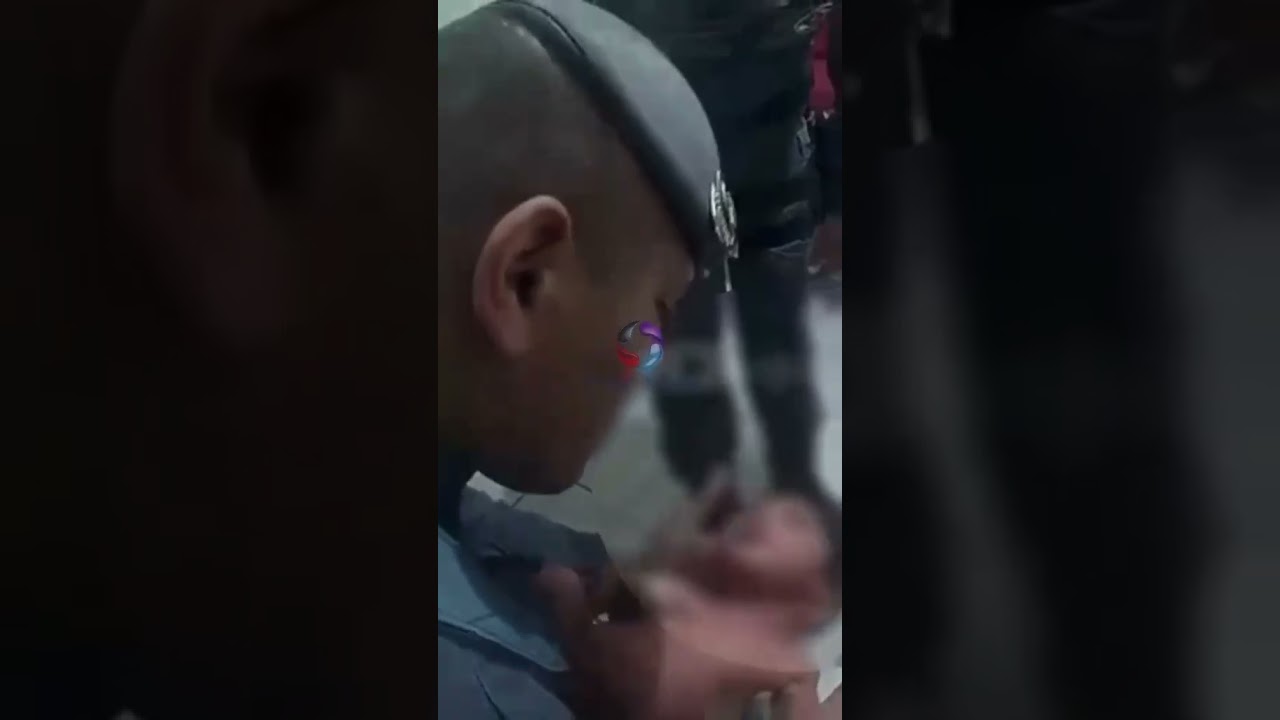 PM salva vida de recém-nascido após engasgo com água em Guarujá.
