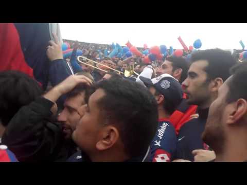 "San Lorenzo 0 Lanús 4. Entrada de la Butteler con trompetas. Parte 2." Barra: La Gloriosa Butteler &bull; Club: San Lorenzo