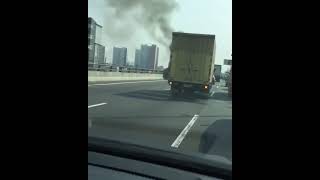 Download lagu mobil truk terbakar dijalan tol mp3 Download lagu mobil truk terbakar dijalan tol mp3
