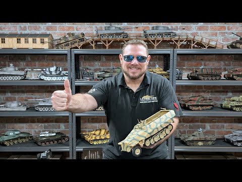 1/16 Torro RC Sd. Kfz. 251/1 Ausf. D Camouflage – half-track vehicle of the Wehrmacht