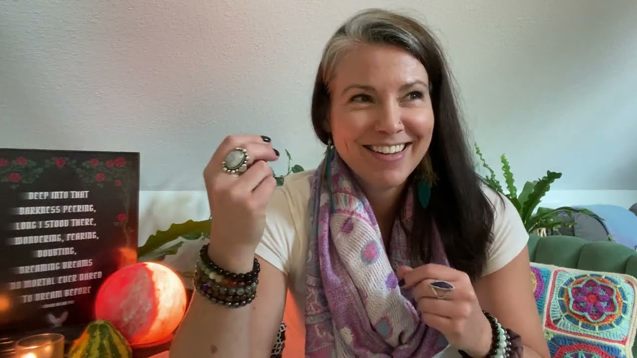 Don’t hold back! True love arrives, but you’ll have to let it in…they’re very PROTECTIVE of you