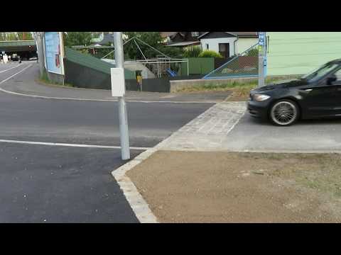 Wien Abfahrt A22 Kzg Neuhaufenstraße mit Querung Radweg