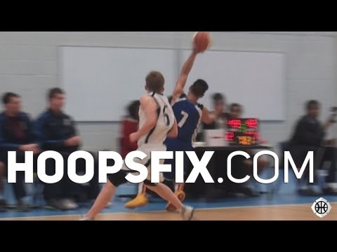 Terence Mustre No Look Over the Head Pass to Rowell Graham for the Dunk!