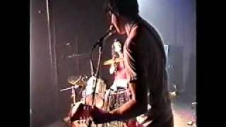 The White Stripes - Let&#39;s Shake Hands. Live Detroit 2001