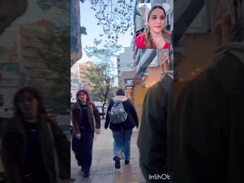 Caminando por las calles de Córdoba capital.