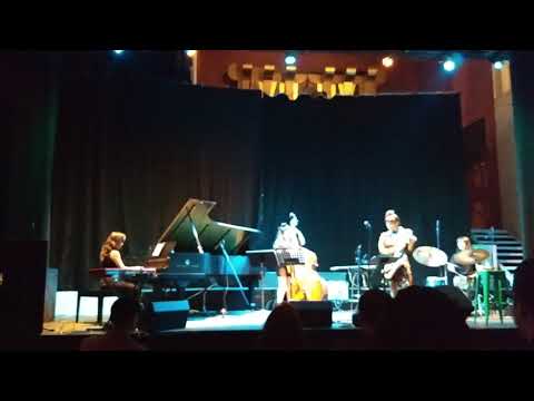 Carolina Mercado - Lonely woman Part II