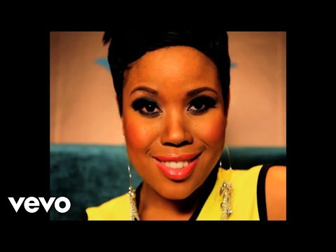 Chomee - I am The Girl (Official Music Video)