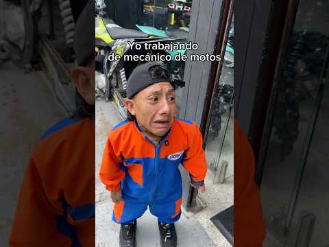 Yo trabajando de mecánico de motos🤣parte 2