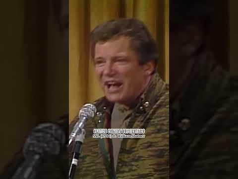 William Shatner speaks his mind to fans at Star Trek convention #classic #SNL #comedy #funny #shorts