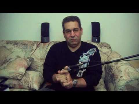 manualist plays the who - pinball wizard - on his hands!