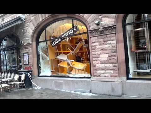Louis Vuitton- Smash & Grab Robbery - Stockholm Sweden 2014