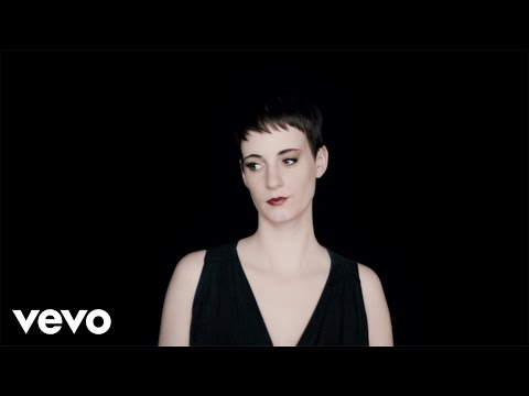 Noémie Wolfs - Lost In Love