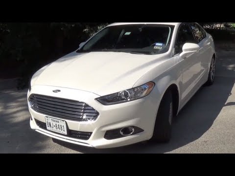 2013 Ford Fusion Titanium Startup, Exhaust, Interior & Exterior Tour