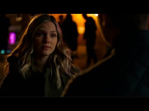 Hailey tries to warn Jay about the consequences of dating a C.I ⎮Chicago P.D 5.10