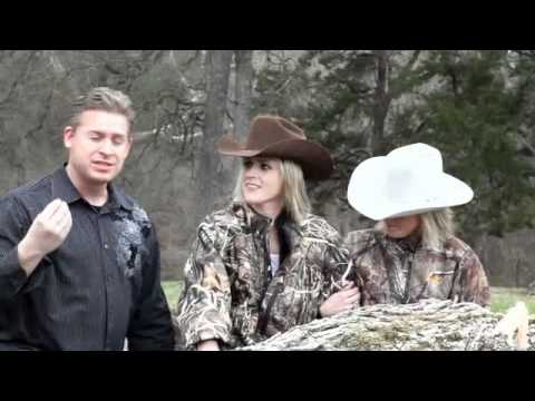 download lagu mp3 mp4 Sweet Sissy, download lagu Sweet Sissy gratis, unduh video klip Sweet Sissy