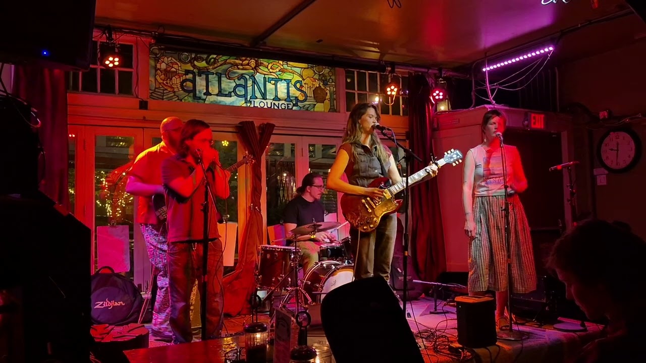 Bitches In The Beehive + Molly Bang + Vulcan Mindfunk video preview