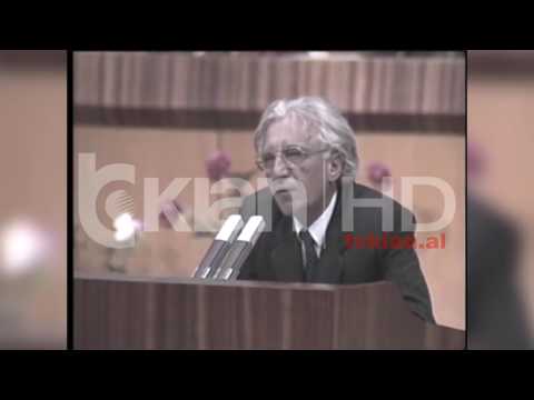 Kur Dritëro Agolli kritikonte PPSH-në