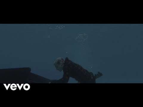 download lagu mp3 mp4 Davide Locatelli Numb, download lagu Davide Locatelli Numb gratis, unduh video klip Davide Locatelli Numb