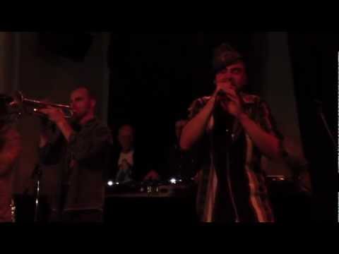 Joey Fever - Ti Li Boom live @ Södra Bar - Good & Simple EP Release Party