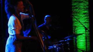 Esperanza  Spalding - Ponta de Areia