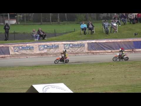 Junioren Läufe A,B,C Moorwinkelsdamm 06 05 2017 Rennen 6