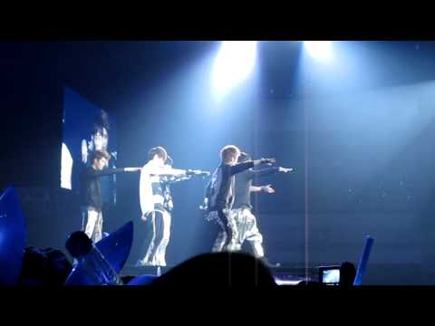 120429 SS4INA in Jakarta - EXO-M HISTORY (from side view)
