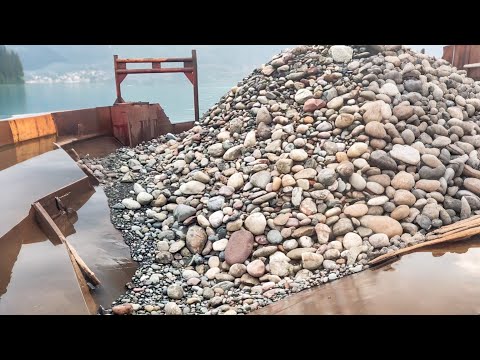 Barge unloading 4400 tons of cobblestone - Relaxing flow - Work vlog on the barge