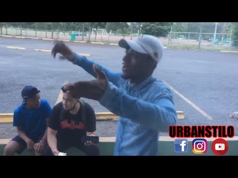 RAPER vs UNIVERZOO / BATALLA DE FREESTYLE