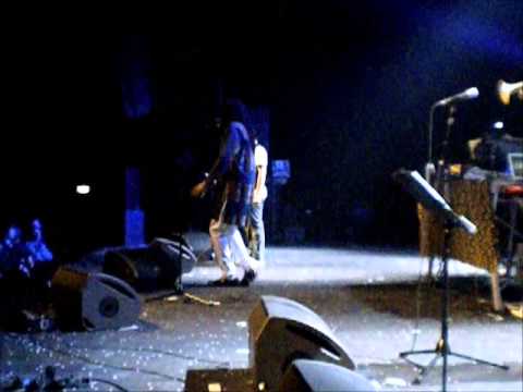 Feldub meets Spraggy A SO IT GO / WALKING