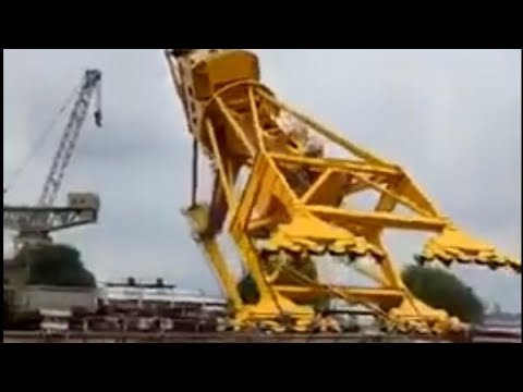 Extremely Dangerous Cranes Fails Compilation | part 1