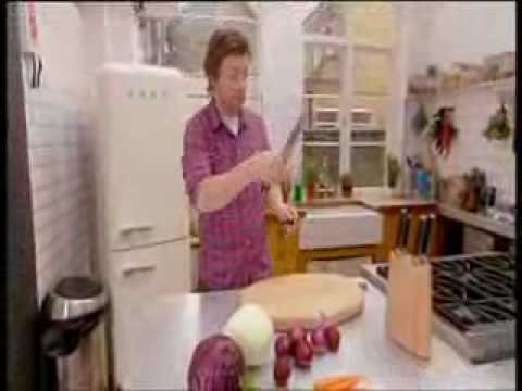 Jamie Oliver chop like a pro