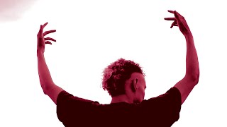 Alisson Morningstar - 18 Mensagens (Video Clipe)