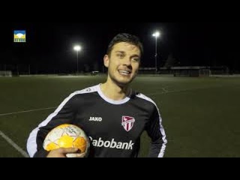 VV Bergen wint van AJAX 2