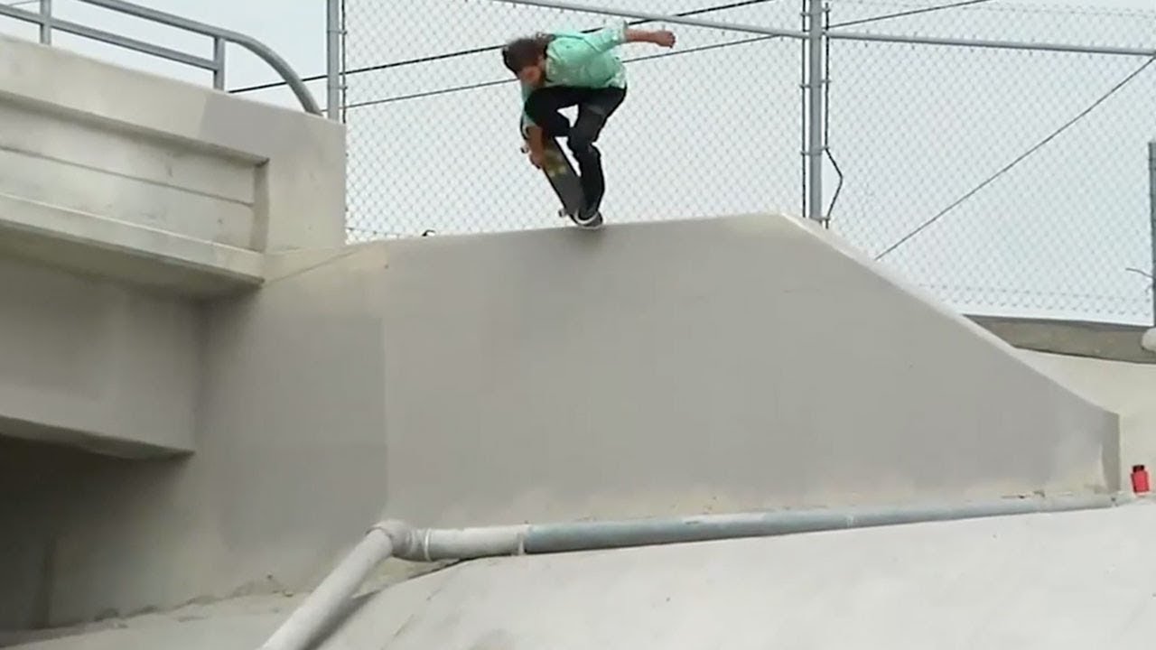 Ryan Reyes: A Ditch Dimension (Una Video Part de Ditches)