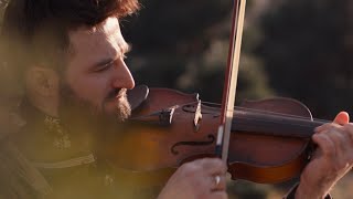 Musik-Video-Miniaturansicht zu Miłość wymarzona Songtext von Capitan Folk