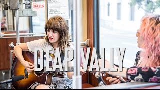 Deap Vally "Gonna Make My Own Money" - A Red Trolley Show (live performance)