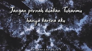 Download lagu aku adalah Istiqlal, sedang kamu adalah Katedral mp3