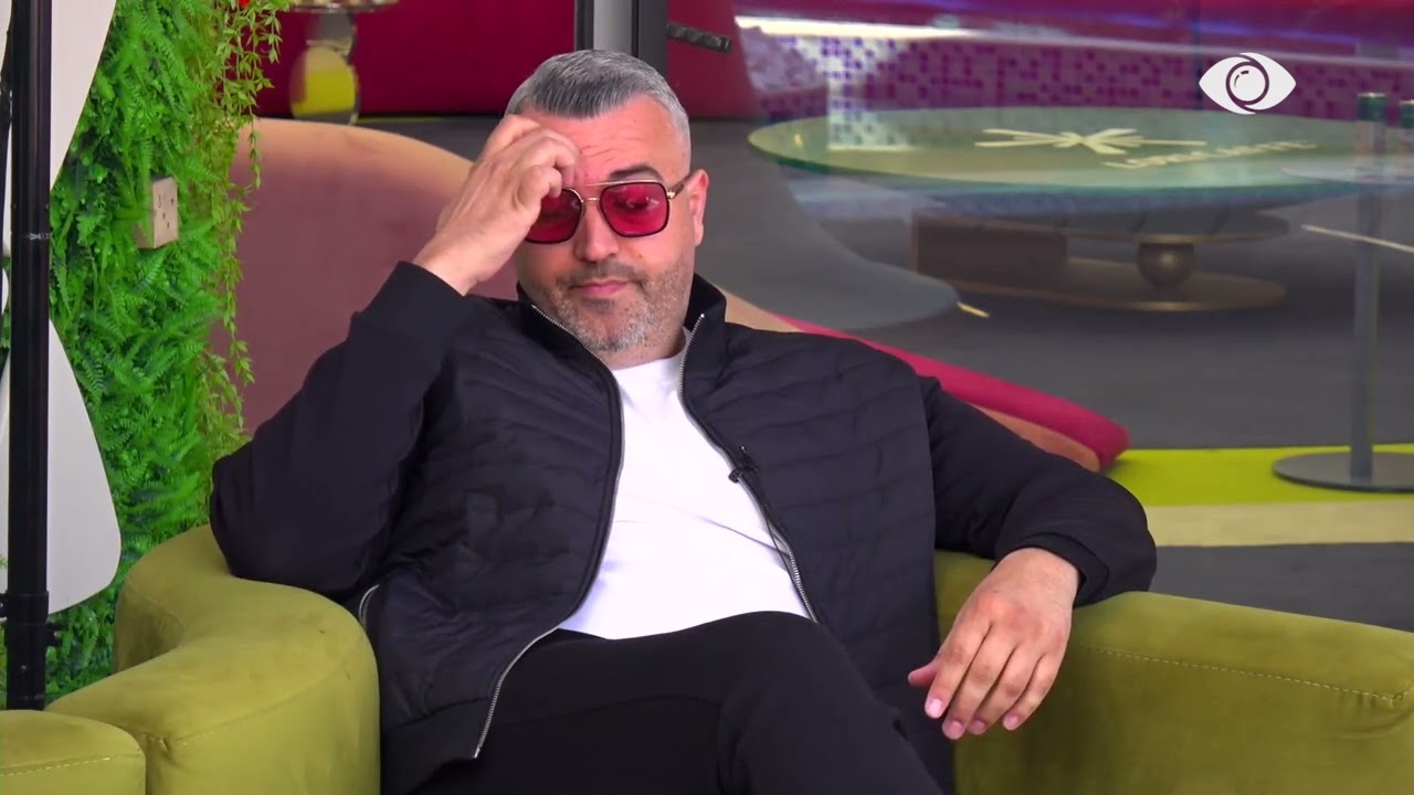 “Nuk ke mend”/ Rogerti debaton me Stenaldon: Ke gabuar nga mbrojtja ndaj Selinv