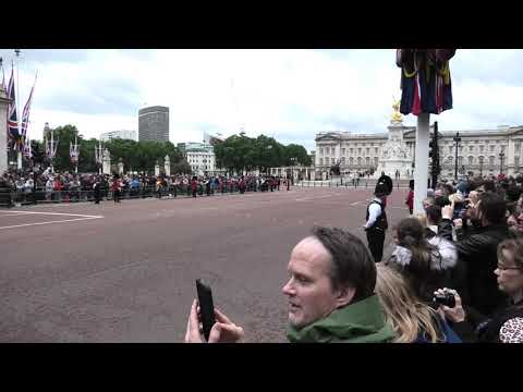 Trooping of The Colour - Mall Experience 3 [4K/UHD]