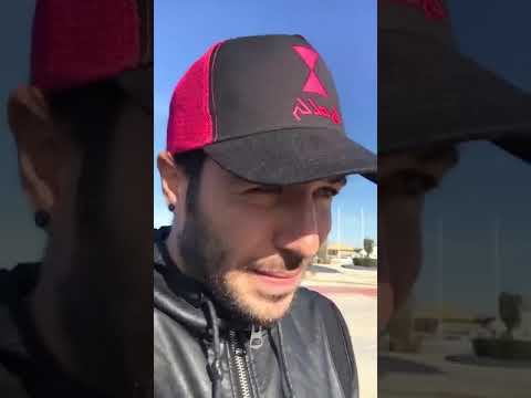 Er Christian 🔪🔪🔪 discovers Wallapop