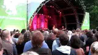 Fall At Your Feet - Crowded House Live