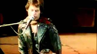 Queen - Don&#39;t Stop Me Now (Remastered Audio)