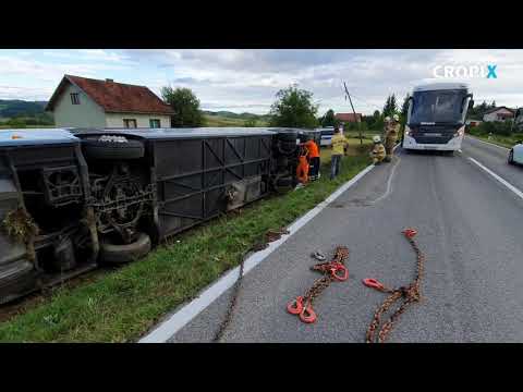 Teska prometna nesreca u Tusilovicu u kojoj je autobus sletio s ceste